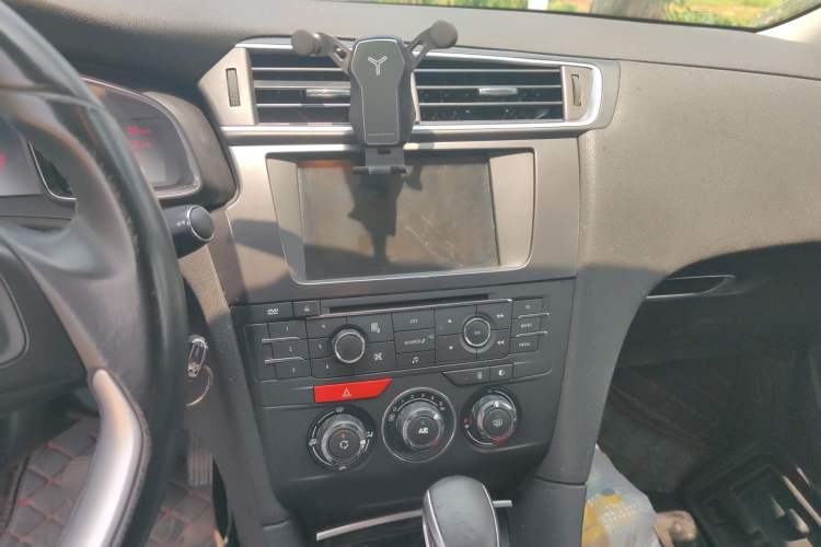 Used DS 5LS 2015 1.6T Style Edition THP160
