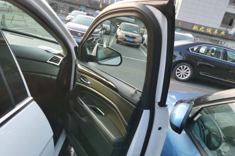 Used Cadillac SRX 2015 3.0L Elite Model