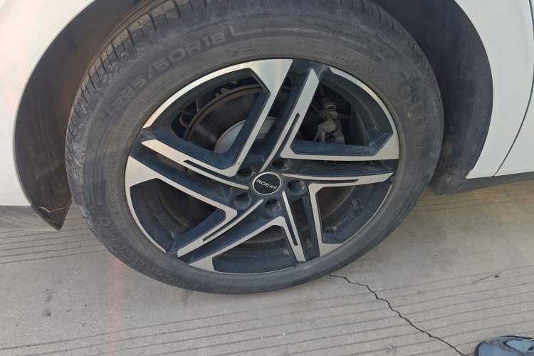 Used Roewe D7 2023 DMH 125km Flagship Edition Exterior 8