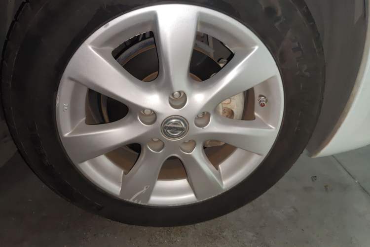 Used Nissan Tiida 2014 1.6L CVT Comfort Model
