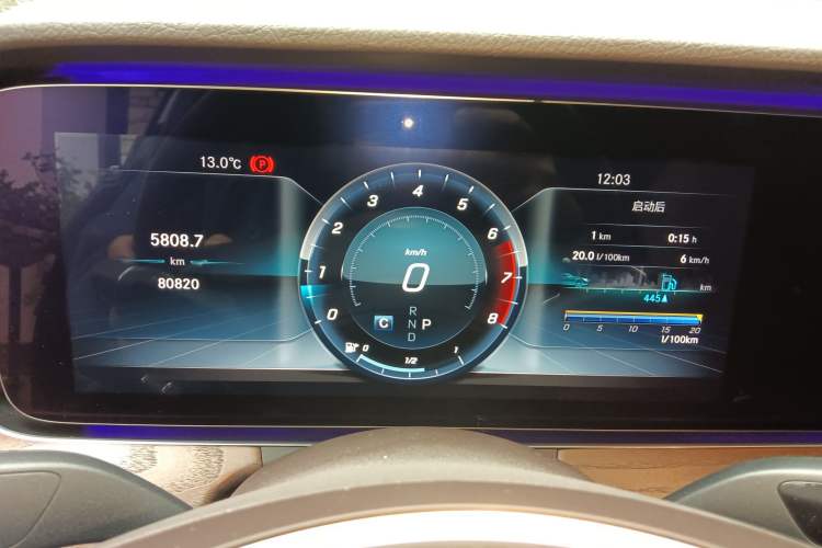 Used Mercedes-Benz E-Class 2018 Facelift E 300 L Luxury Edition