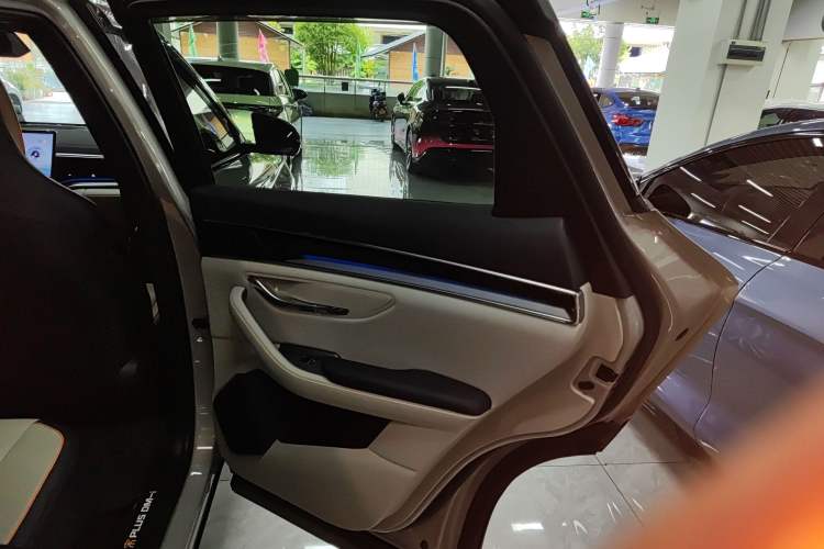 Used BYD Song PLUS New Energy 2024 HONOR Edition DM-i 110km Flagship PLUS