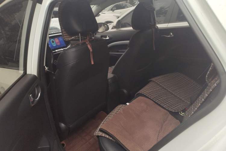 Used Kia kx1 Stonic 2019 1.4L Automatic Fun Edition China VI