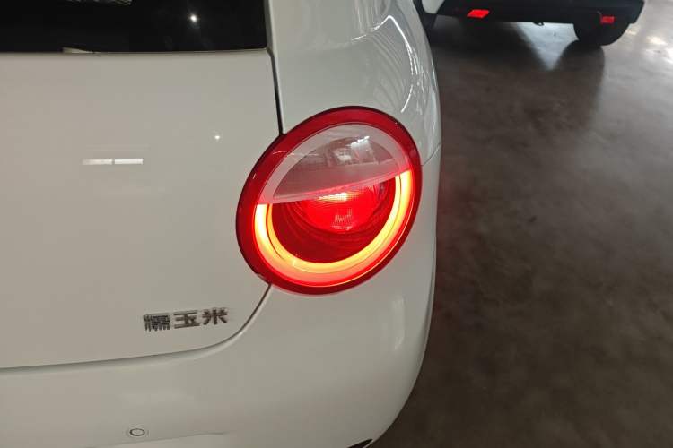 Used CHANGAN NEVO Lumin 2023 205km Xiangqin Version Exterior 3