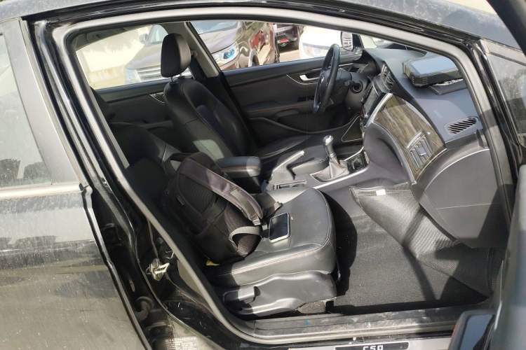 Used Great Wall C50 2014 Upgraded Model 1.5T Manual Elite Version