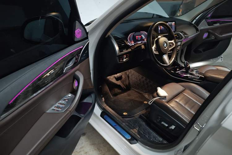 Used BMW X3 2020 xDrive30i Luxury Model with M Sport Package Driver Seat