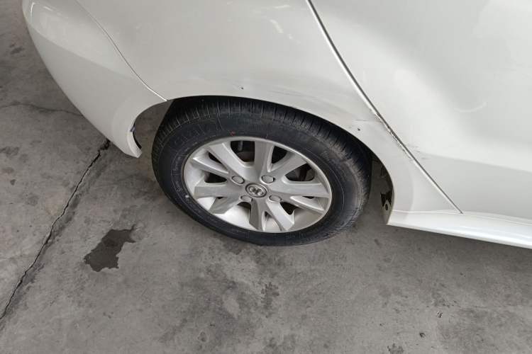 Used BAIC E Series 2013 Hatchback 1.5L Manual Lotte Edition
