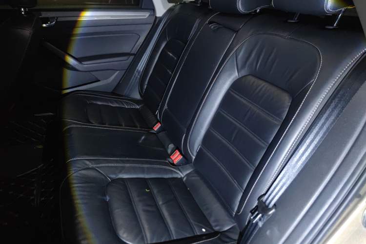 Used Volkswagen Passat 2017 330TSI DSG Luxury Edition