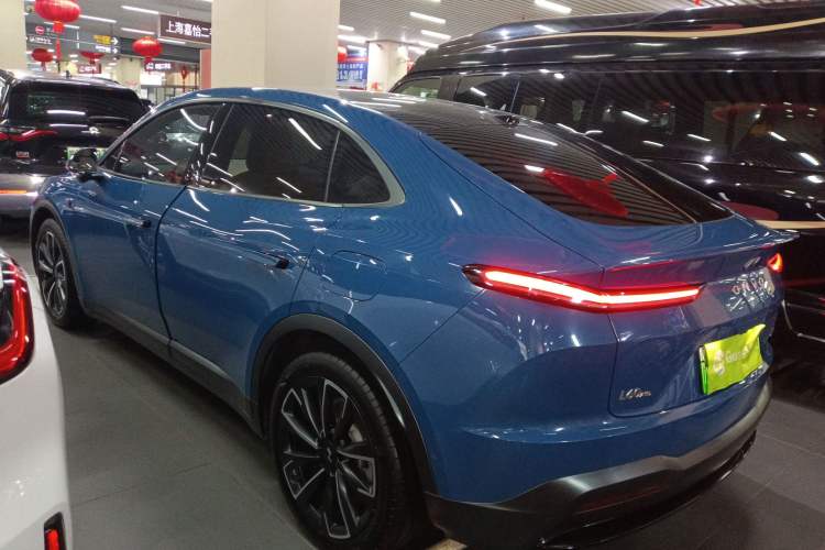 Used ONVO L60 2024 60 kWh All-Wheel Drive