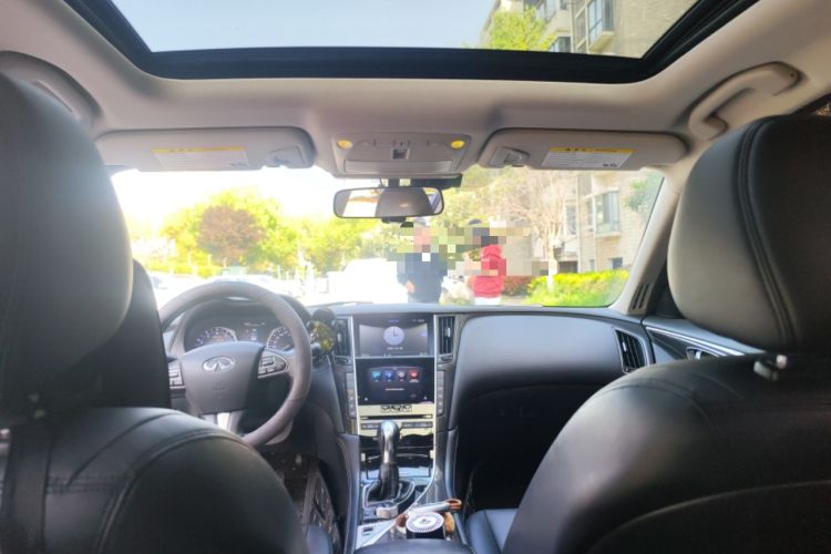 Used Infiniti Q50L 2016 2.0T Comfort Edition
