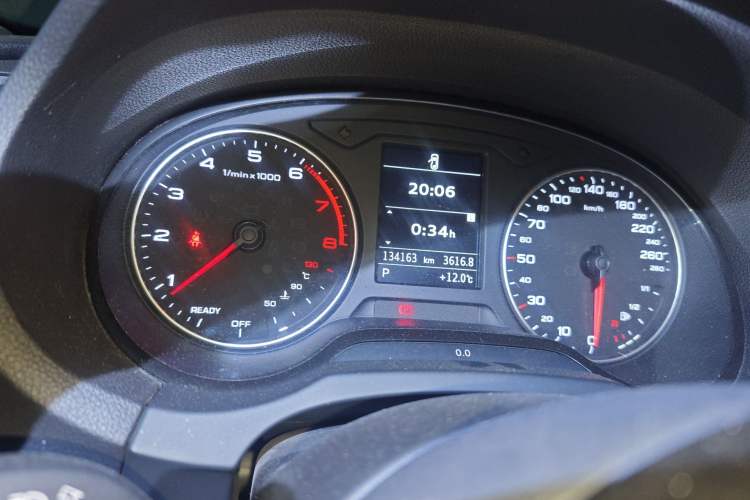 Used Audi A3 2016 Limousine 35 TFSI Prestige Edition Odometer Close Up