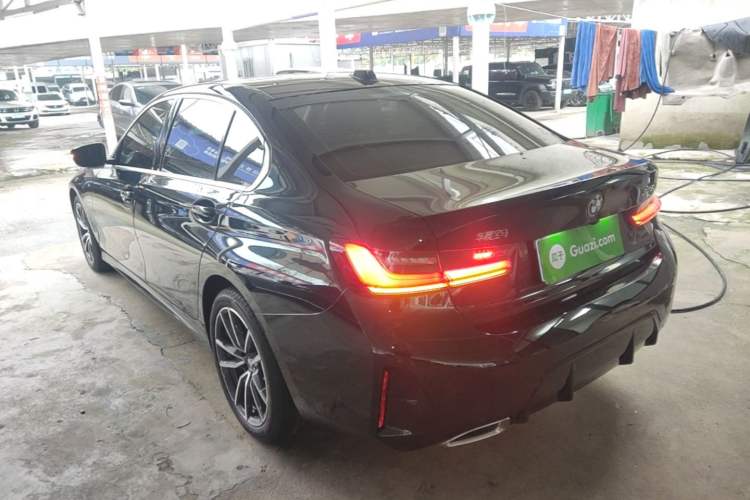 Used BMW 3 Series 2025 325Li M Sport Package Rear Left 45 Deg