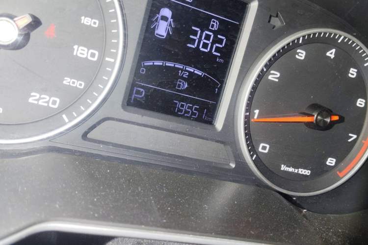 Used Roewe RX3 2020 1.6L CVT 4G Connected Ultra-Cool Flagship Edition