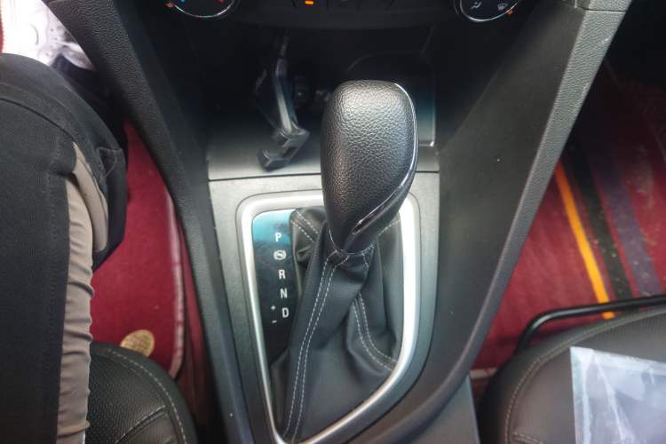 Used Buick GT 2021 Revised Version Flagship 1.5L Automatic Elite Edition Gear Lever