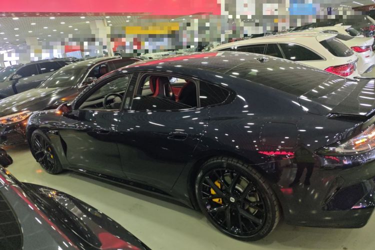 Used Xiaomi Auto SU7 2024 Four-Wheel Drive Ultra-Long Range Advanced Intelligent Driving Max Edition