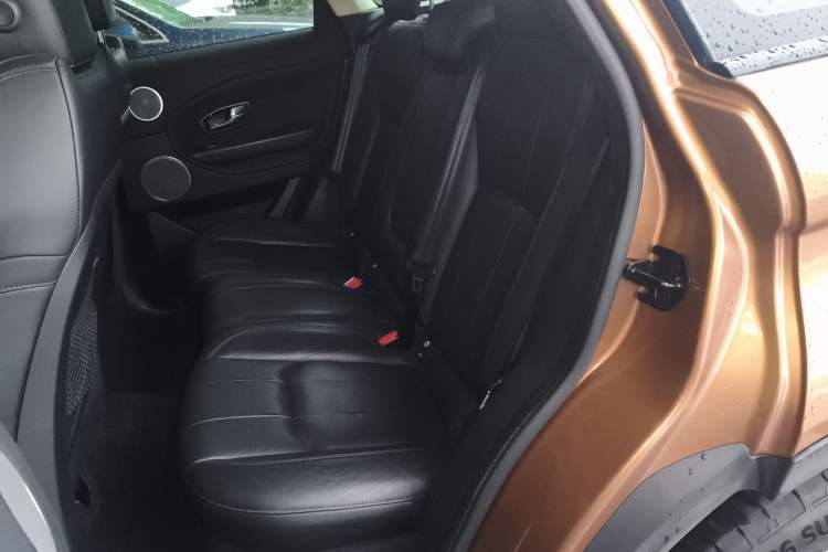 Used Land Rover Range Rover Evoque 2016 2.0T SE Smart Glow Edition
